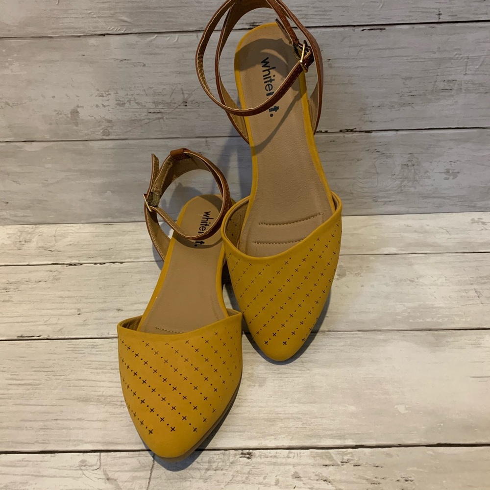 ❤️ White mt. Shoes pointy toe retro mustard wedge